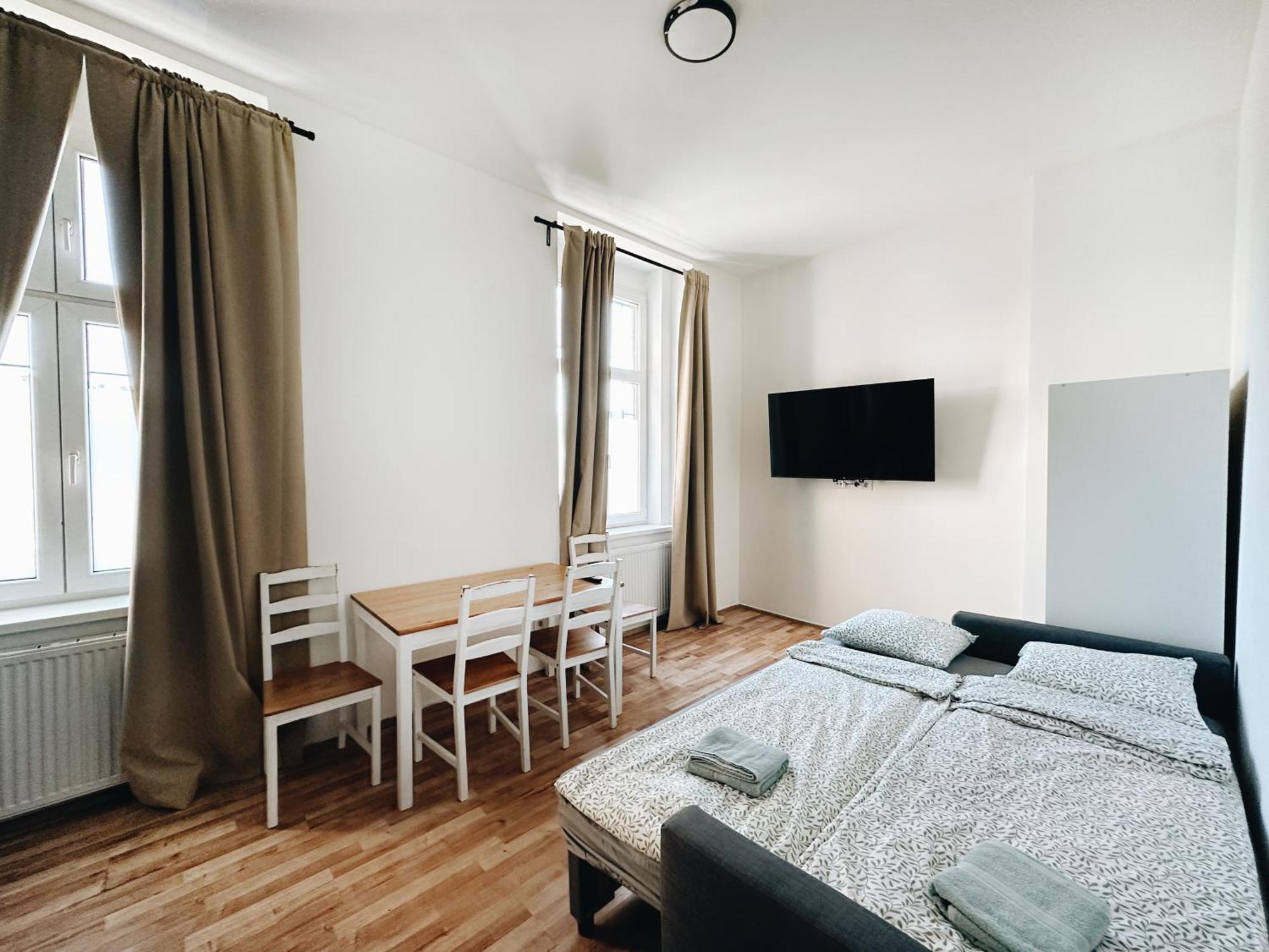 Ferienwohnung Crimson Charm Prag Exterior foto
