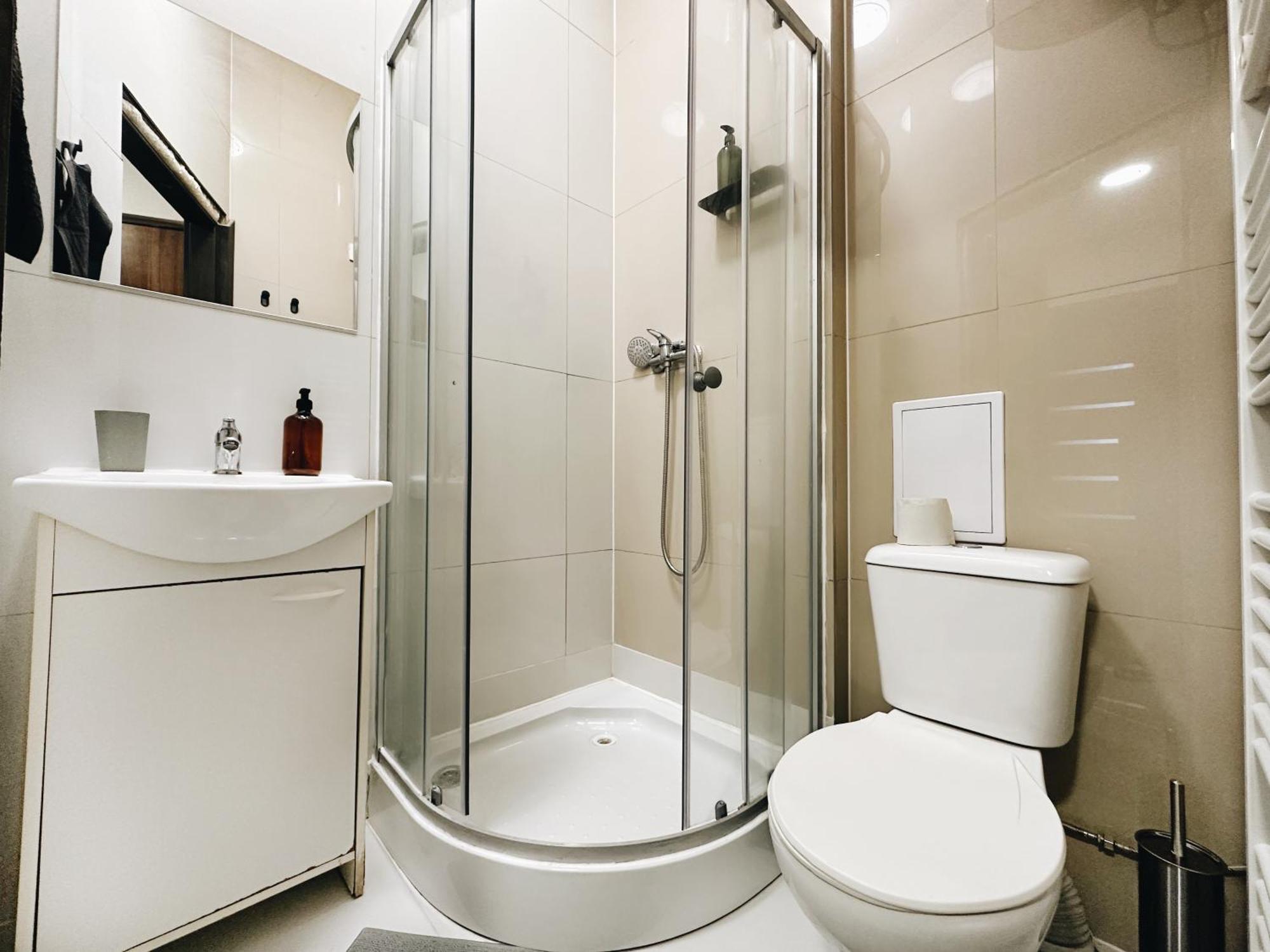 Ferienwohnung Crimson Charm Prag Exterior foto